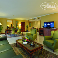 The Diplomat Radisson Blu Hotel Residence & Spa