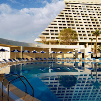 Sheraton Grand Doha Resort & Convention Hotel