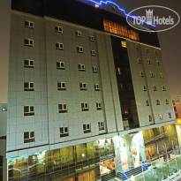 Corp Executive Doha Suites
