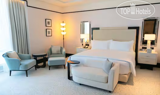 New photos from tourists Waldorf Astoria Doha West Bay 5*