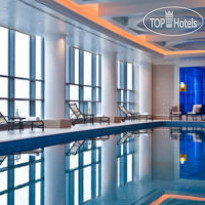 Marriott Executive Apartments Doha, City Center Бассейн