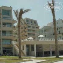 Castel Mare Beach Hotel & Resort Отель