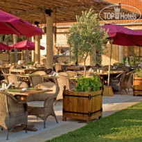 Edde Sands Beach Resort 