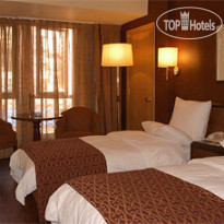 Le Commodore Hotel