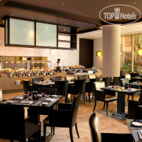 Gefinor Rotana Olive Garden Restaurant & Terr