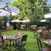 Lancaster Tamar Hotel Outdoor Garden