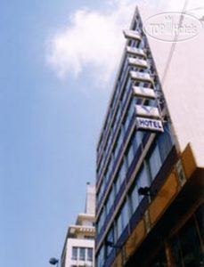 Hotel photo Le Marly 3*