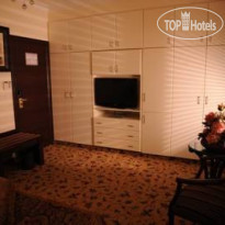 Queens Suite
