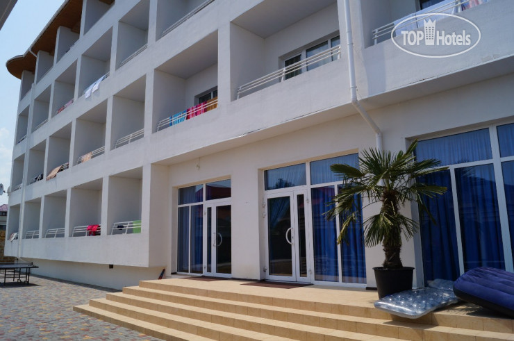 New photos from tourists Villa Santorini