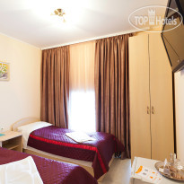 Zenith Hotel