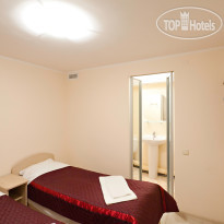 Zenith Hotel