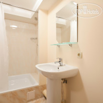 Zenith Hotel