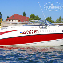 Адам и Ева Прогулочный катер.