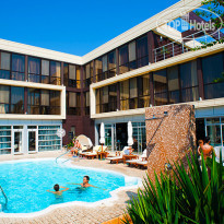 Bless Resort & Villa Bless Resort - отель в Затоке