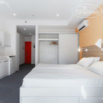Orange Hotel