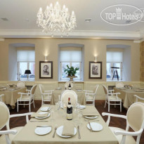 Vintage Hotel