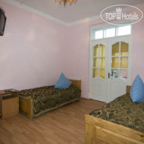 Чертур Standard triple Room