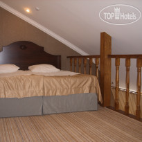 Reikartz Медиваль Львов Номер категории "Люкс двухэтаж
