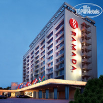 Ramada Donetsk Fasad