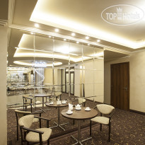 Premier Hotel Abri