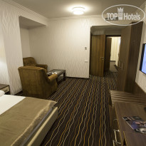 Premier Hotel Abri