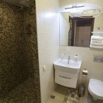 Premier Hotel Abri