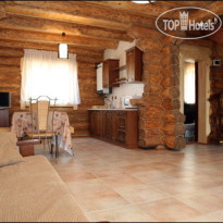 Chervona Ruta Luxury Cottage