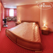 Эдуард Suite