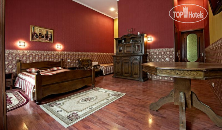 New photos from tourists Dvortsoviy