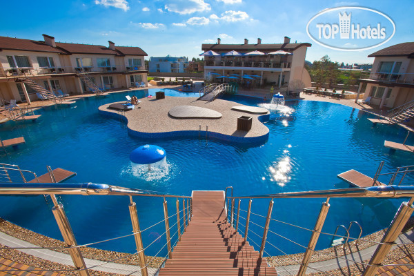 Hotel photo Elysium 4*