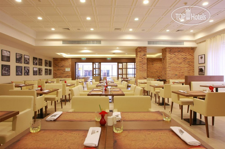 Radisson Blu Hotel Kyiv Podil