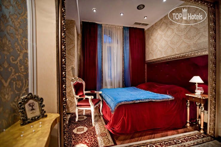 New photos from tourists Royal De Luxe 4*