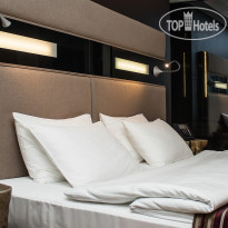 11 Mirrors Design Hotel