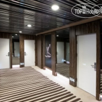 11 Mirrors Design Hotel 