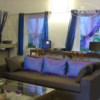 Blue Lime Вестибюль