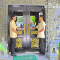 Popular Guest House