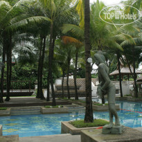 Chatrium Hotel Royal Lake Yangon 