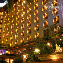 Chatrium Hotel Royal Lake Yangon 