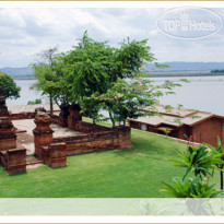Aye Yar River View Hotel