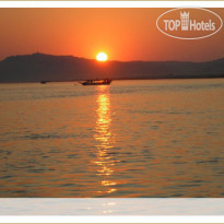 Aye Yar River View Hotel