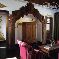 The Hotel at Tharabar Gate
