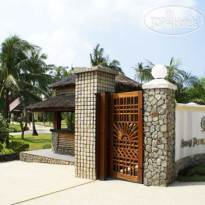 Sunny Paradise Resort