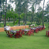 Sunny Paradise Resort