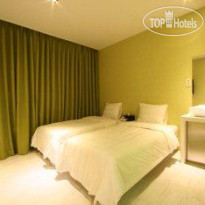 Boutique Luxury Hotel at Noon