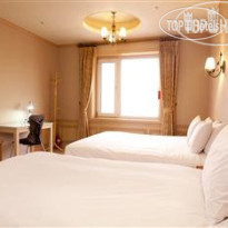 Landmark Hotel