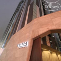 Tria Business & Boutique Hotel 