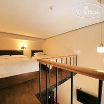 DH Naissance Hotel