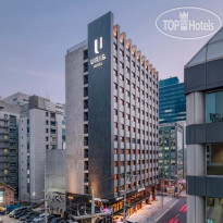Hotel Uri& 