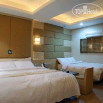 Hotel M Deluxe Twin Room