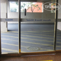 Busan Beach Tourist Вход в отель